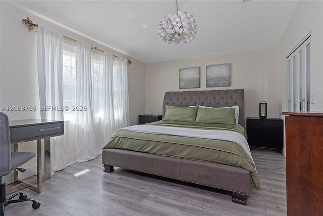 3850 NW 90th Way, Sunrise, FL 33351