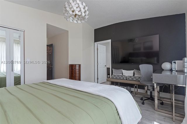 3850 NW 90th Way, Sunrise, FL 33351