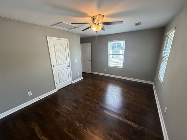 1006 Trice Dr, Nashville, TN 37209