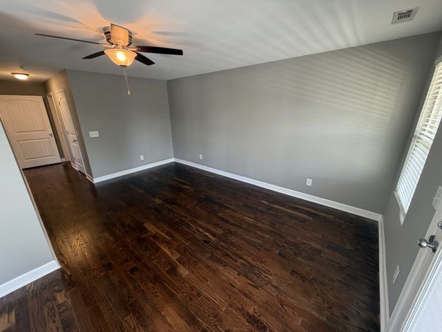 1006 Trice Dr, Nashville, TN 37209