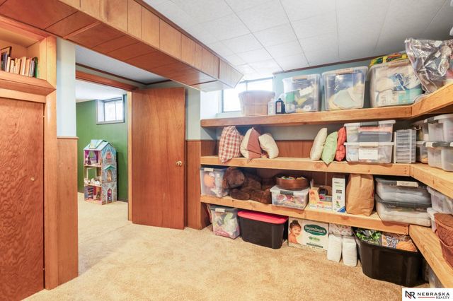 5945 Francis Street, Lincoln, NE 68505