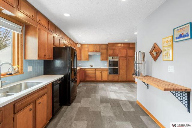 5945 Francis Street, Lincoln, NE 68505