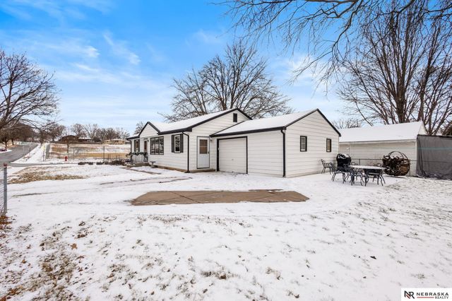 5945 Francis Street, Lincoln, NE 68505
