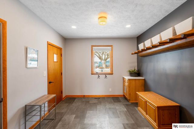 5945 Francis Street, Lincoln, NE 68505