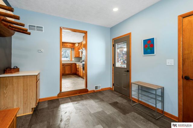 5945 Francis Street, Lincoln, NE 68505