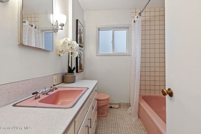 1615 E Pennsylvania Ave, Coeur D'alene, ID 83814