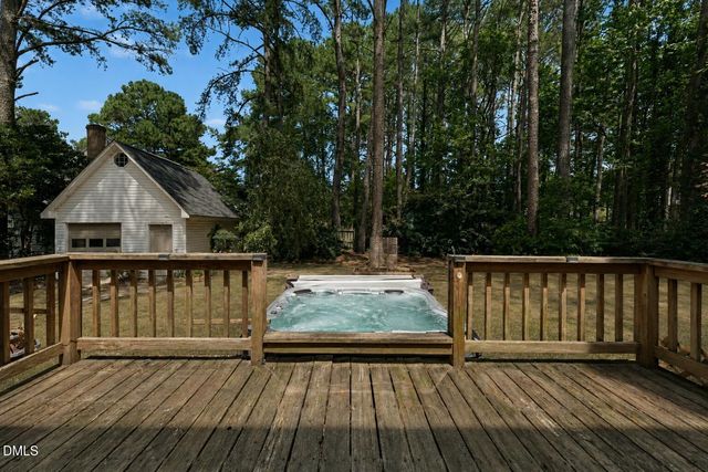 2112 Burnside Drive NW, Wilson, NC 27896
