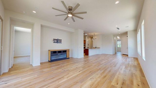 25 Pinot Noir, Rancho Mirage, CA 92270