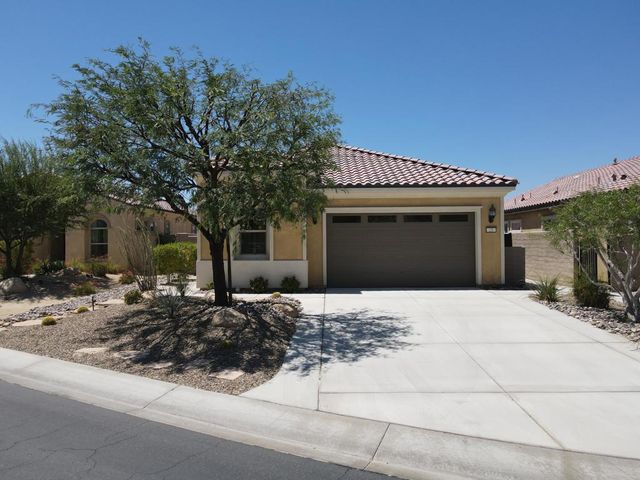25 Pinot Noir, Rancho Mirage, CA 92270