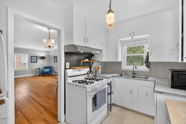 2709 Shenandoah Avenue, Durham, NC 27704