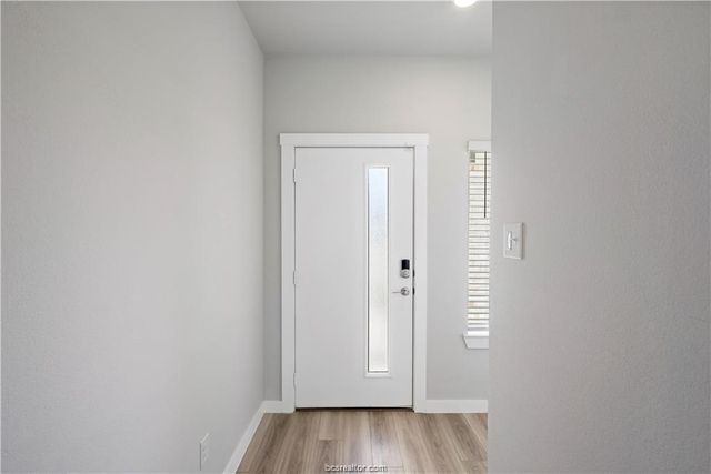 947 Lady Bird Lane, College Station, TX 77845