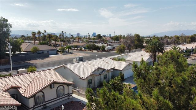 5222 Mandalay Springs Drive 201, Las Vegas, NV 89120