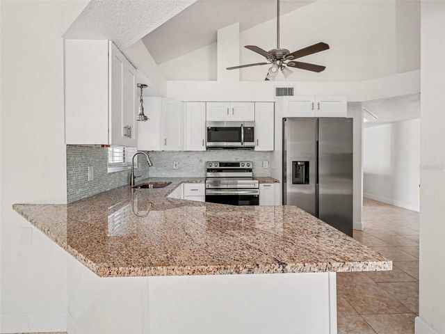 822 DIANE CIRCLE, Englewood, FL 34223