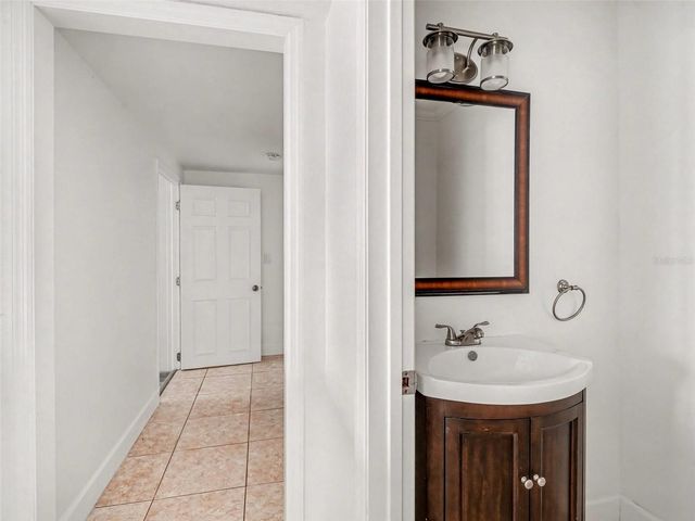 822 DIANE CIRCLE, Englewood, FL 34223