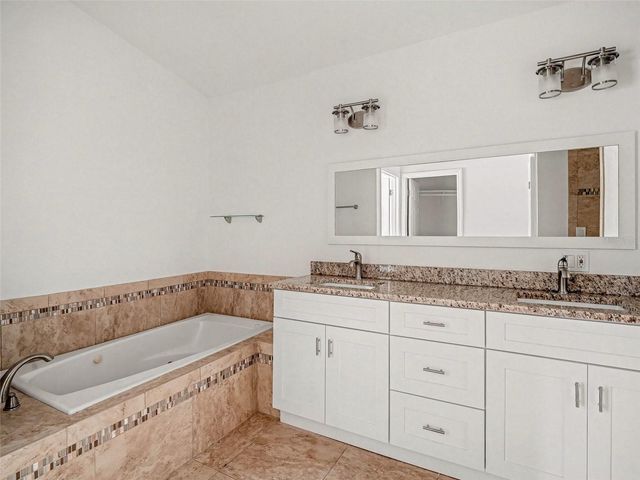 822 DIANE CIRCLE, Englewood, FL 34223