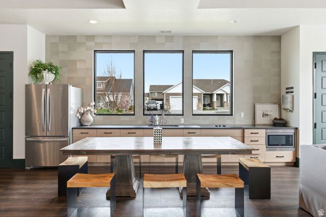 455 S 1580 E, Hyrum, UT 84319