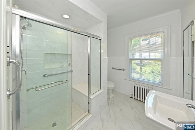 145 Park Avenue, Leonia, NJ 07605