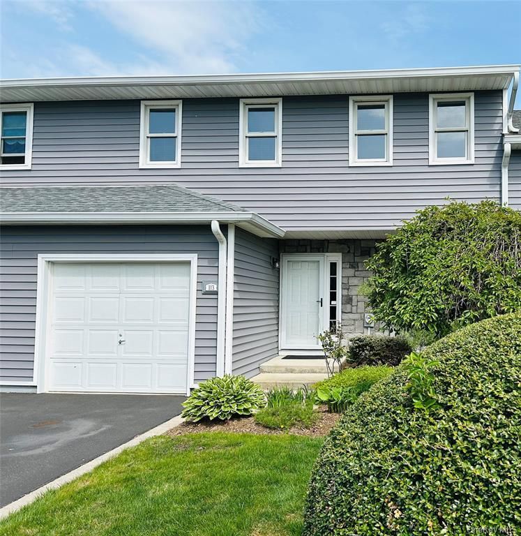 113 Alicia Drive, North Babylon, NY 11703