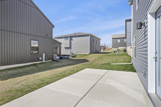 113 Lupine Avenue, Poynette, WI 53955