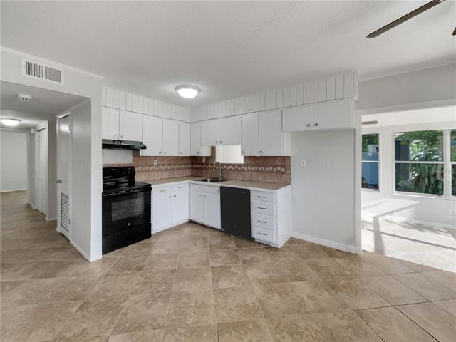 5939 STOKES ROAD, Lakeland, FL 33812