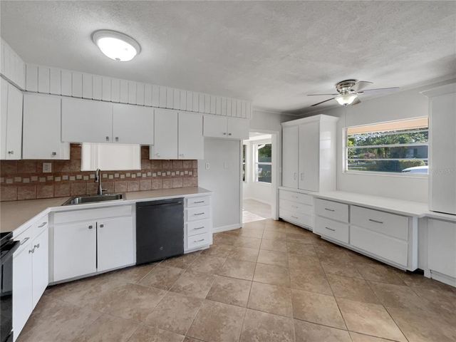 5939 STOKES ROAD, Lakeland, FL 33812