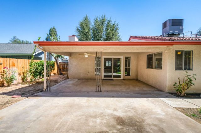 6361 N Barcus Avenue, Fresno, CA 93722