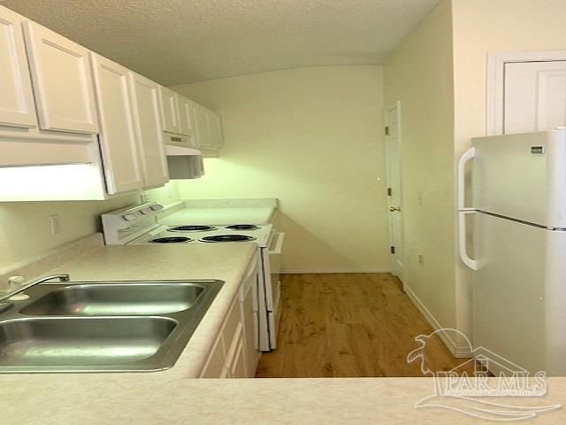 9692 Cobblebrook Dr, Pensacola, FL 32506
