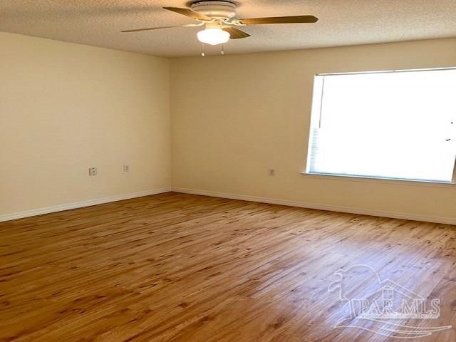 9692 Cobblebrook Dr, Pensacola, FL 32506