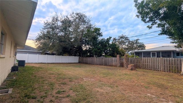 4423 4TH AVENUE E, Bradenton, FL 34208