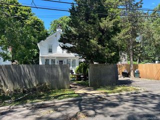 55 9th Avenue, Huntington Station, NY 11746