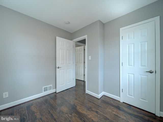 2407 SAINT CLAIR DR, Temple Hills, MD 20748