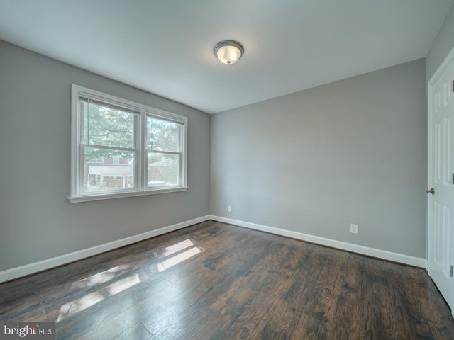 2407 SAINT CLAIR DR, Temple Hills, MD 20748