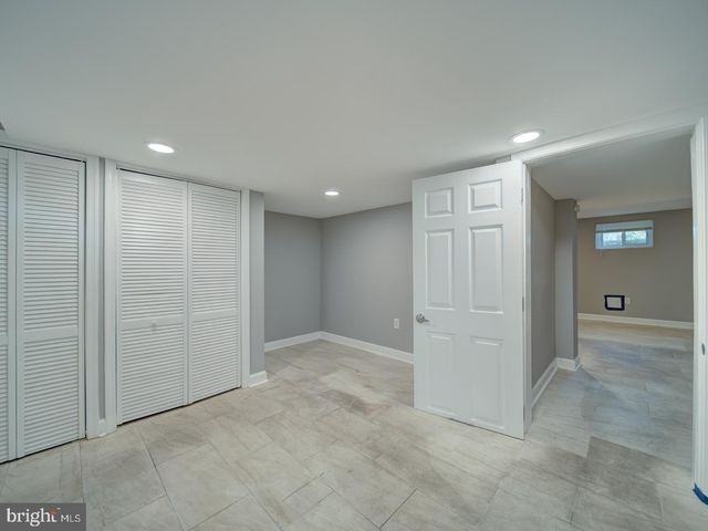 2407 SAINT CLAIR DR, Temple Hills, MD 20748