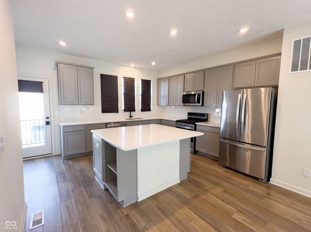 14549 Brecon Lane, Carmel, IN 46074