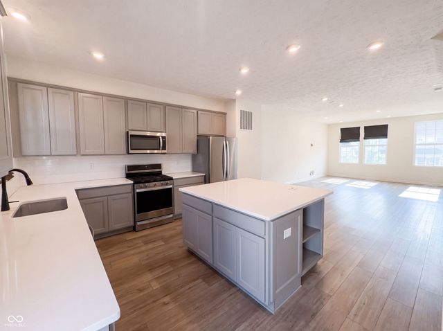 14549 Brecon Lane, Carmel, IN 46074