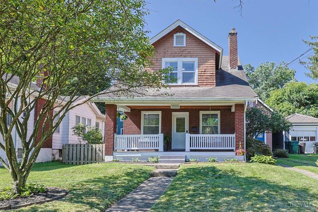 2555 Ridgeland Place, Cincinnati, OH 45212