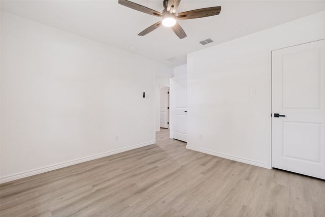 814 Wideman Drive, Dallas, TX 75217