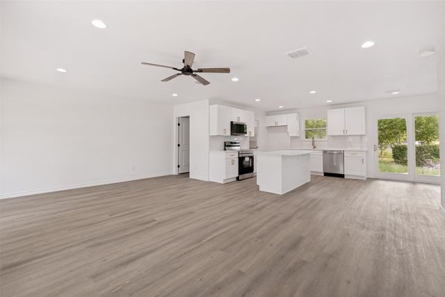 814 Wideman Drive, Dallas, TX 75217