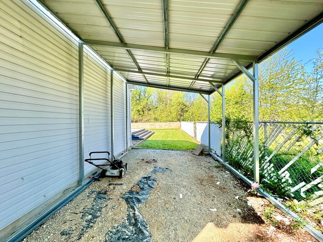 103 Harvey Avenue, Somerset, KY 42501