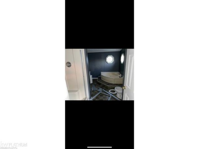 52239 Landsdowne Circle, Chesterfield, MI 48051