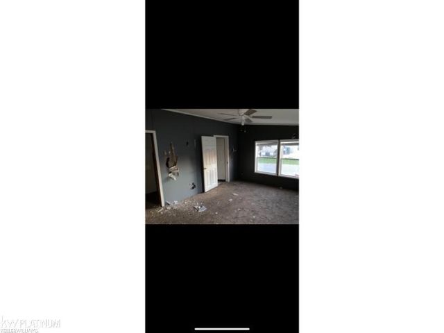 52239 Landsdowne Circle, Chesterfield, MI 48051