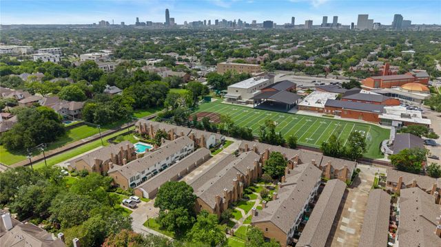 3300 Bellefontaine Street 42, Houston, TX 77025