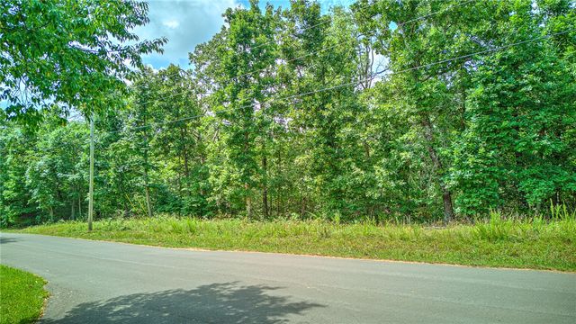 -- Judy Drive, Bella Vista, AR 72715