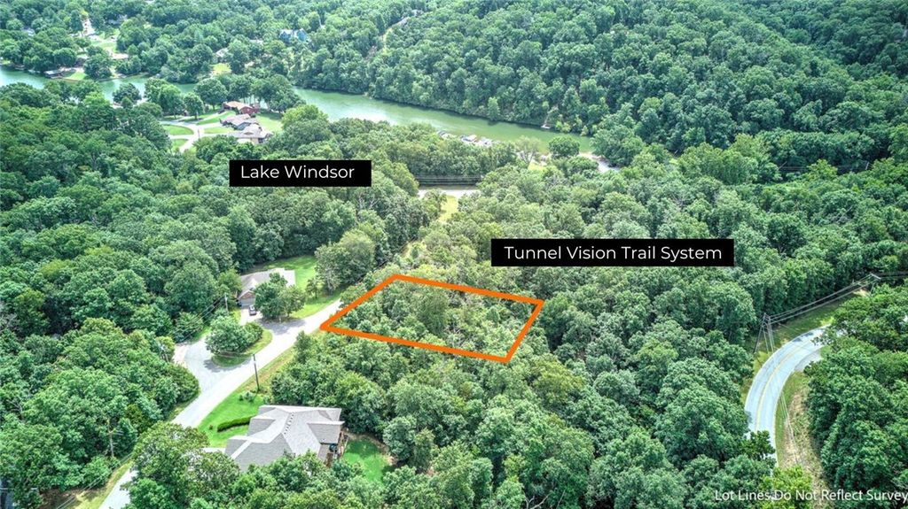 -- Judy Drive, Bella Vista, AR 72715