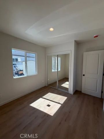 1327 W 89th St A, Los Angeles, CA 90044