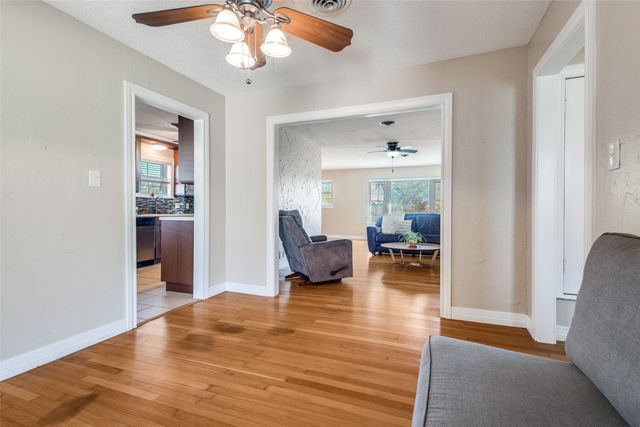 433 Fulton Street, Denton, TX 76201