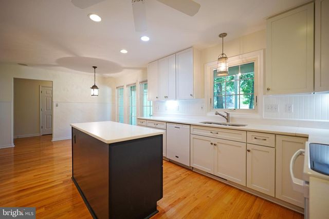 72 GAINSBOROUGH DR, Lewes, DE 19958