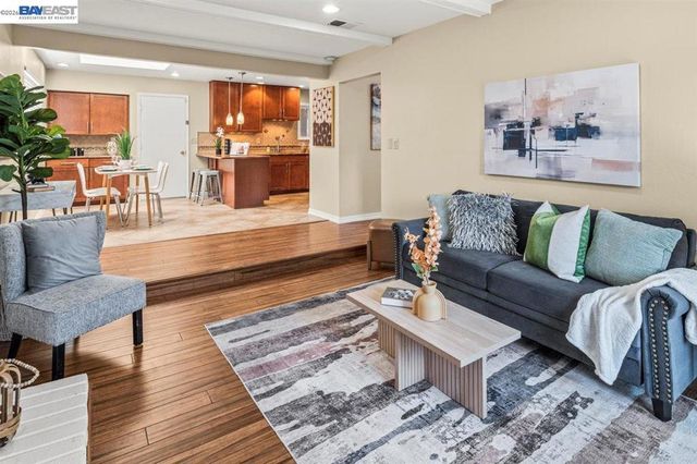 1965 Camargo Dr, San Jose, CA 95132