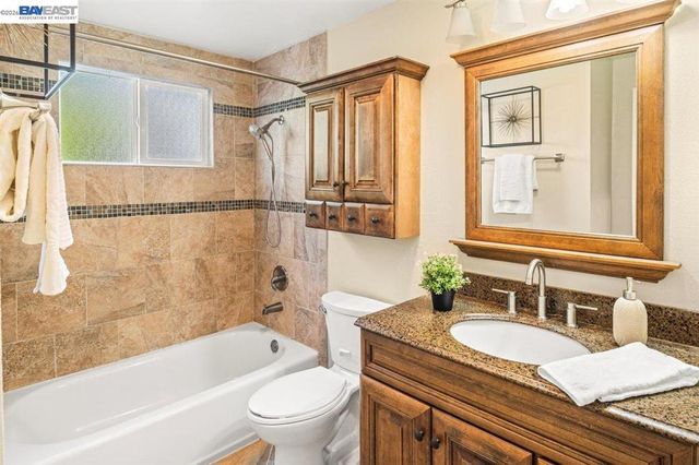 1965 Camargo Dr, San Jose, CA 95132