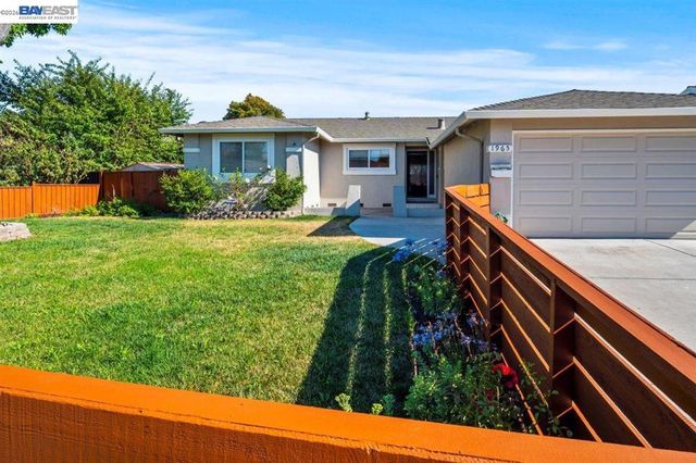 1965 Camargo Dr, San Jose, CA 95132